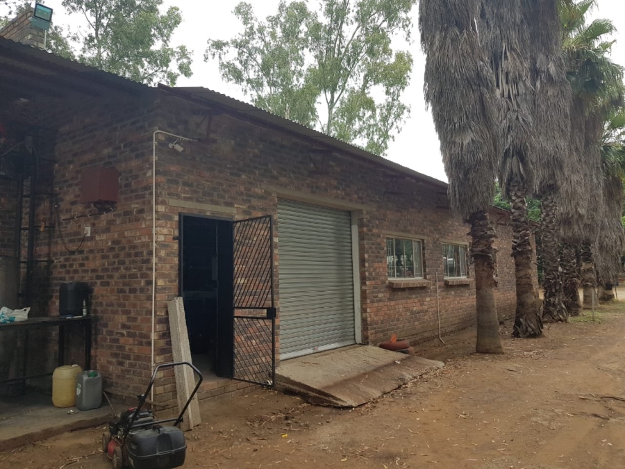 Commercial Property for Sale in Deneysville Free State